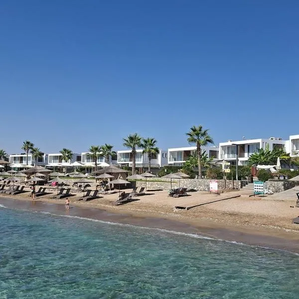 Chic Apartment with Terrace - North Cyprus, hotel v destinaci Protaras