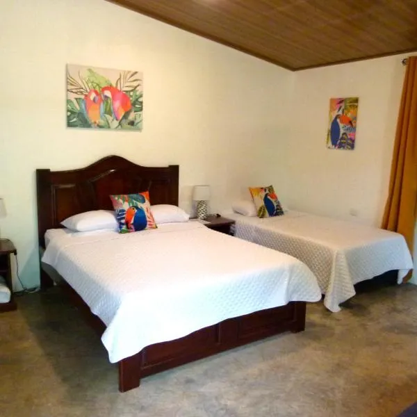 Primer Canto B&B - Near Ferry & Early Birdwatching Trails: Lepanto şehrinde bir otel