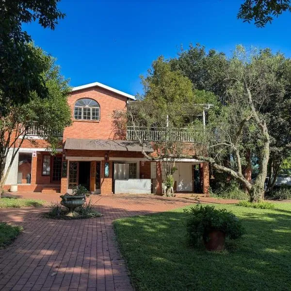 Aintree Lodge, готель у місті Пітермаріцбург