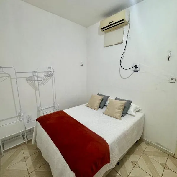 Quarto Privativo em Nazaré com Ar-Condicionado e Wi-Fi, Hotel in Belém