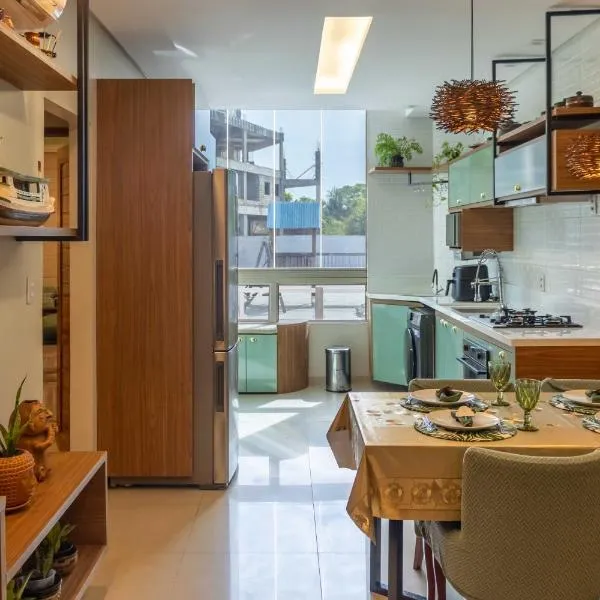 Flat Tapajós Alter 2 quartos, cozinha, climatizado, wifi 200mbps, estacionamento e self check-in, hotel en Santarém