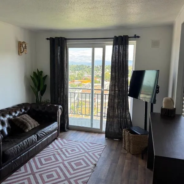 With a view of the volcano and lake in Villarrica, hotel v mestu Villarrica