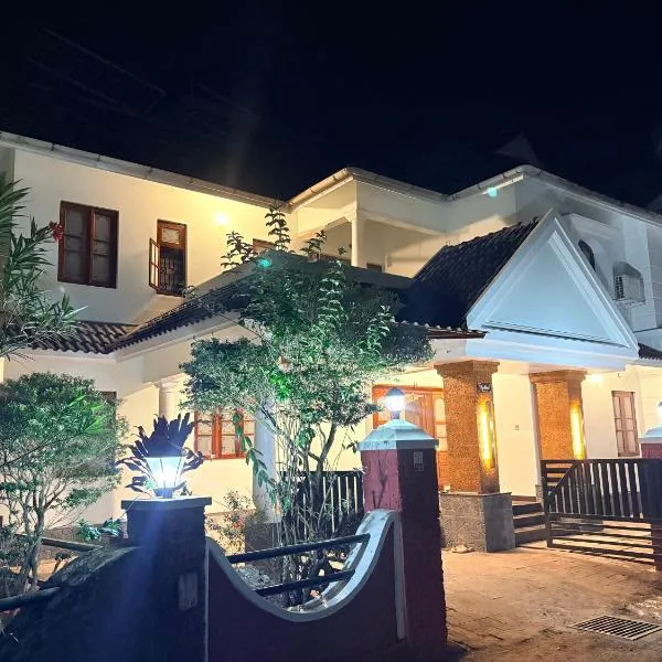 "Radhas" 4BR Villa in Gated Spring Field Community, Kannur, hótel í Kannur