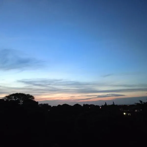 Vanilla Lee Guest House, hotel di Richards Bay