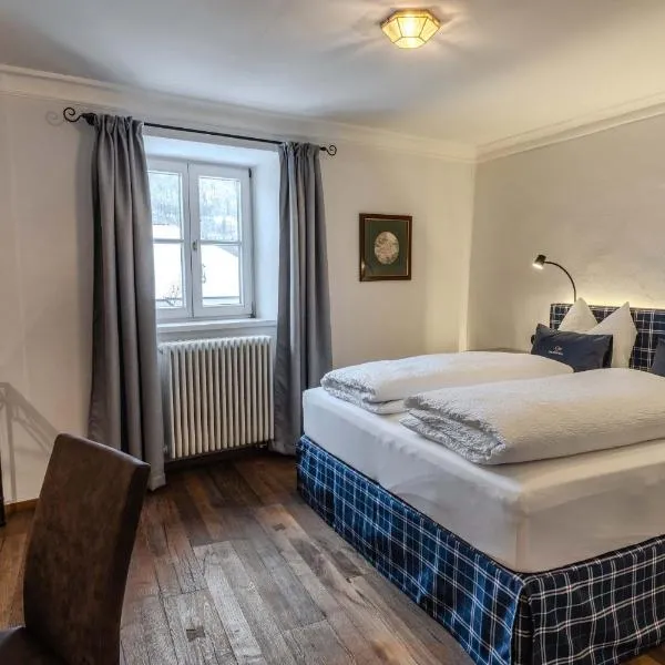 Goldener Engl Boutiquehotel, hotel en Hall in Tirol