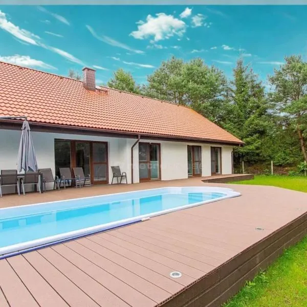 Przystań Piława Willa z prywatnym basenem, Hotel in Borne Sulinowo