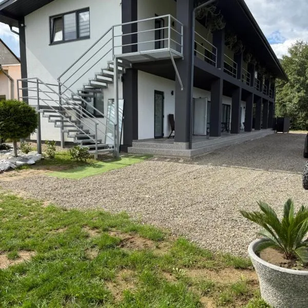 Levodr, hotel a Velyatyn