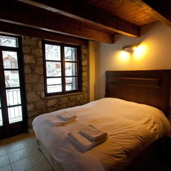 Chalet Christantoni: Elati Trikala şehrinde bir otel