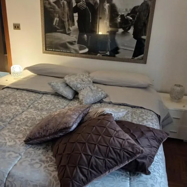 "Da Zia House Comfort e Relax vicino a Torino" – hotel w mieście Brandizzo