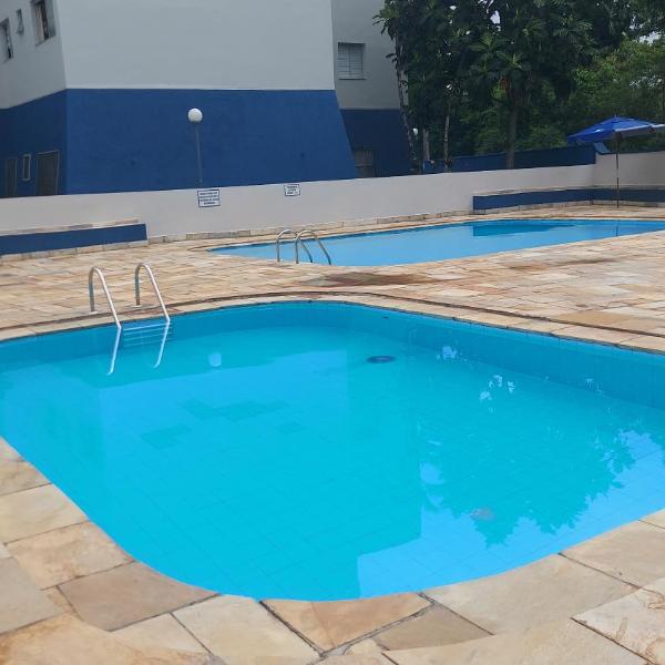 Ap com piscina Família Andrade