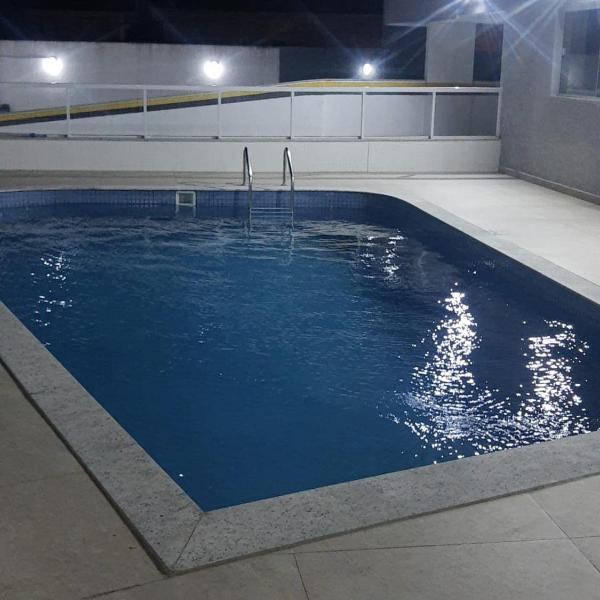 Apto Ingleses - 400m da praia