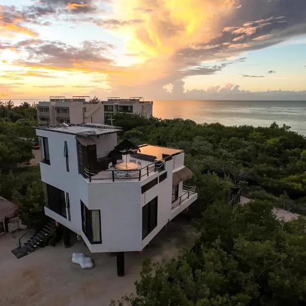 Luxury Villa Ocean View "Casa Mar", hotel en Isla Holbox