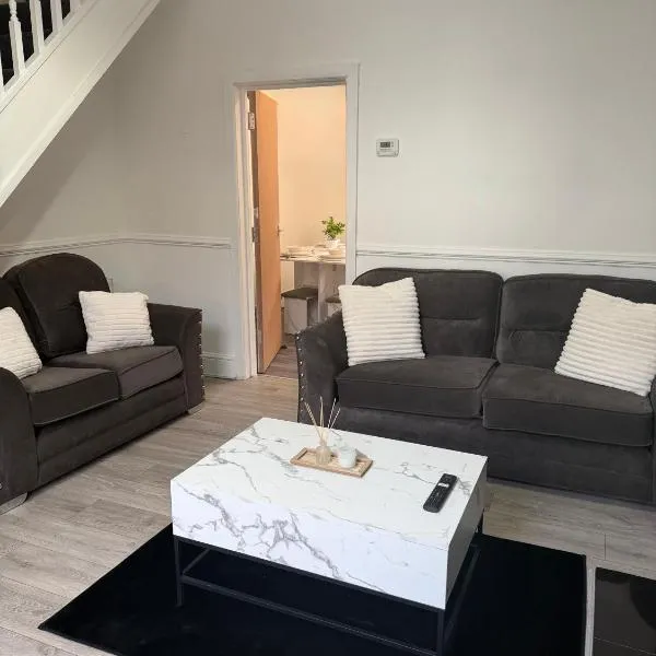 Deepdale House - Comfortable 2 Bedroom Home near Major Attractions in Preston, hotel di Preston