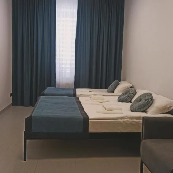 Impuls Prof Hotel, hotel din Rivne