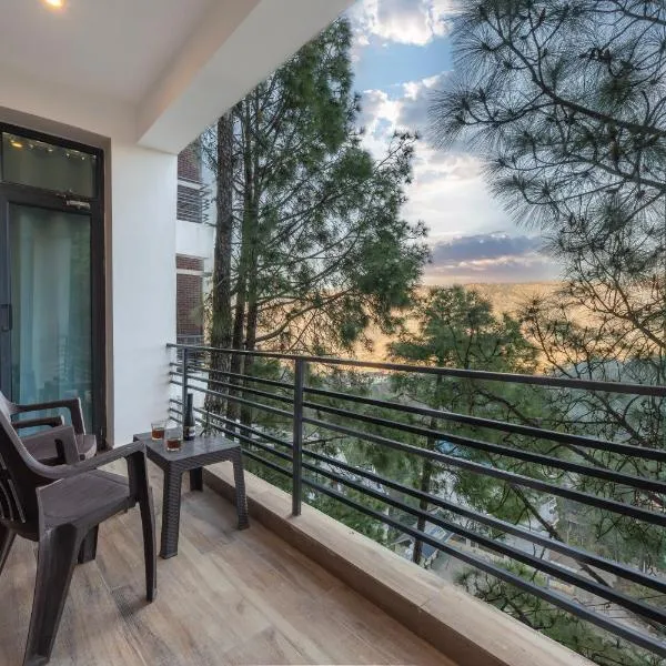 Kasauli Heights: Kasauli şehrinde bir otel