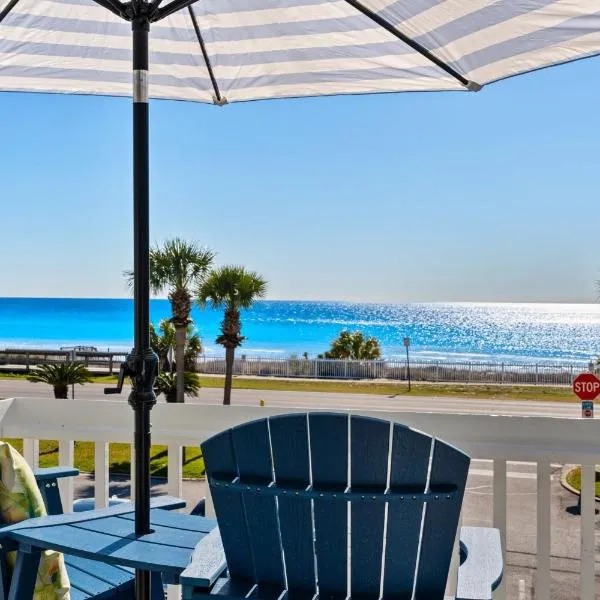 Beach Escape, King Suite, Ocean Views, Pet Friendly, hótel í Destin