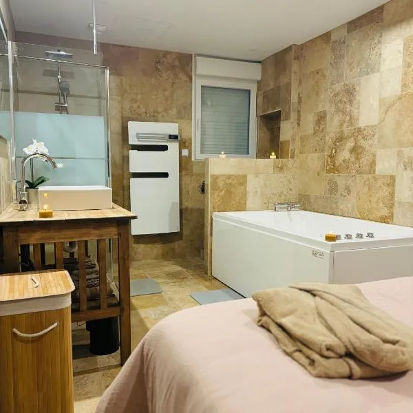 Gîte le Nid Dhugava, hotell i Hem-Hardinval