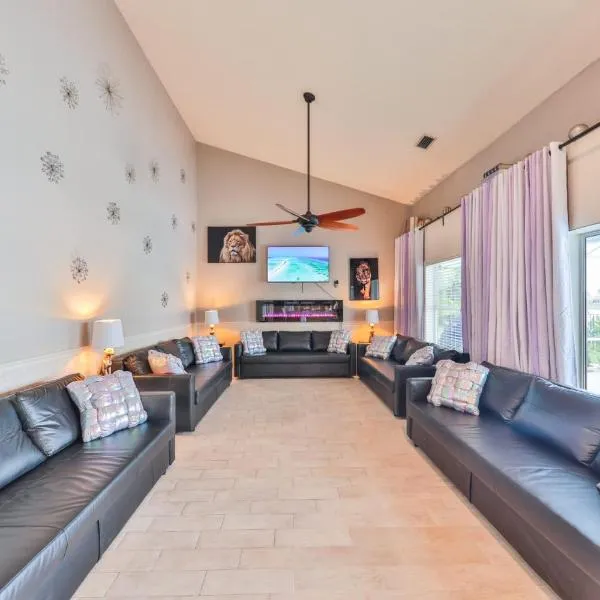 Business Mile Villa RNT-03327, hotell sihtkohas Cape Coral