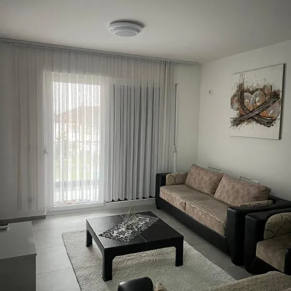 Dauti Apartment - near city center, hotel in Gjakove