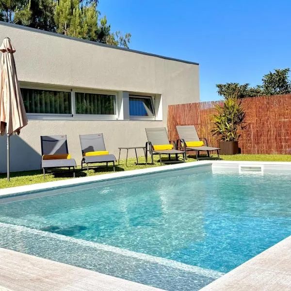 Villa Branco - Private Pool & Garden, hotel v destinácii Barcelos