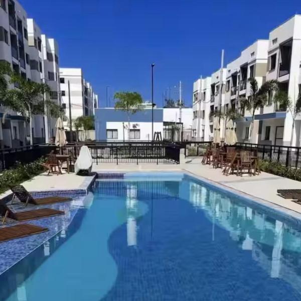 Apartamento de 2 quartos no Recreio dos bandeirantes Rio de Janeiro próx as praias Prainha Grumari Pontal, Condomínio Lindo, Portaria 24hs, Praia do Pontal a 10 minutos andando, ideal para sua lua de mel, e só alugo no mínimo 2 diárias