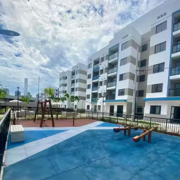 Apartamento de 2 quartos no Recreio dos bandeirantes Rio de Janeiro próx as praias Prainha Grumari Pontal, Condomínio Lindo, Portaria 24hs, Praia do Pontal a 10 minutos andando, ideal para sua lua de mel, e só alugo no mínimo 2 diárias - Foto 3