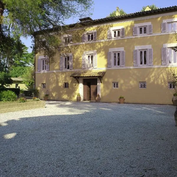 Villa Pandolfi Elmi, hotel v destinaci Spello