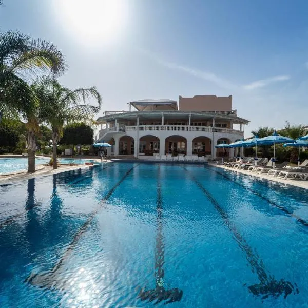 Santa Monica Resort, hotell sihtkohas Le Castella