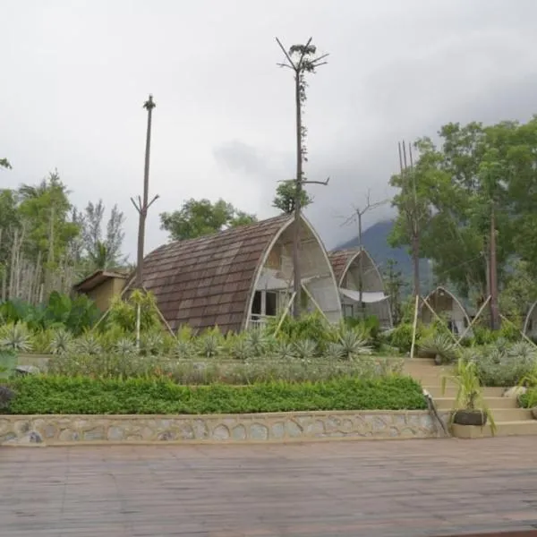 Natuna Garden Villa, hotel em Ranai