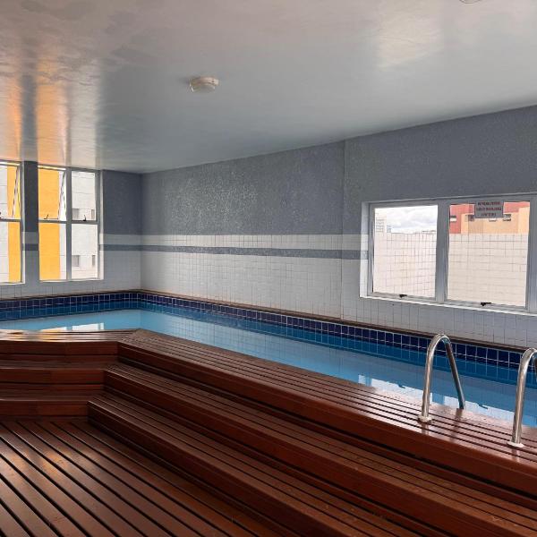 Apto Batel com Piscina para 4 pessoas 01 Vaga - Foto 3