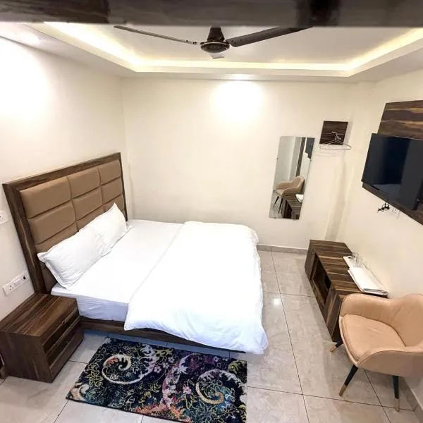 GRACE Inn, מלון בדהראדון