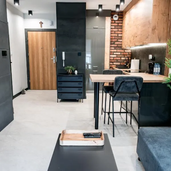 Apartament Osiedle Kresów Wschodnich 2, хотел в Лукув