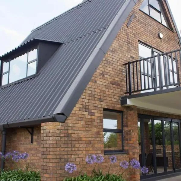 Ericka's Luxurious Guesthouse, hotel in Vaal Marina