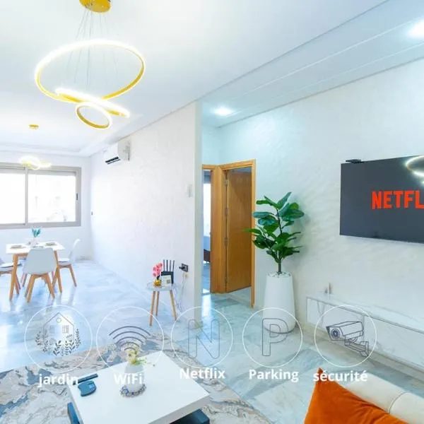 Viesnīca Familiale, raffinement et calme, entourée d'une vue sur le jardin - À proximité de l'aéroport et de Marjane Fēsā