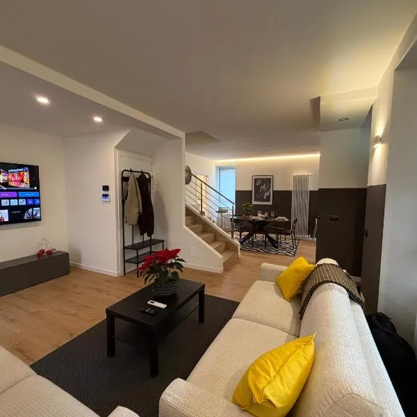Foresteria Dambro rooms -2 Min walk to Bernina Express, ξενοδοχείο σε Tirano