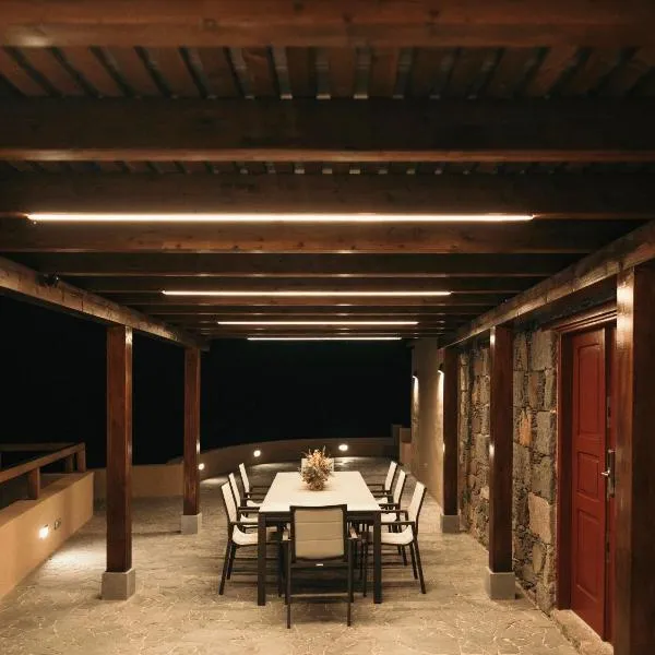 Casa Rural El Reencuentro, hotel in San Bartolomé