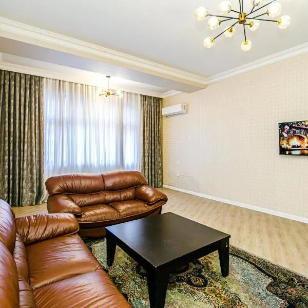 PILOT Luxury Apartment in Nizami street, Hotel in Baku