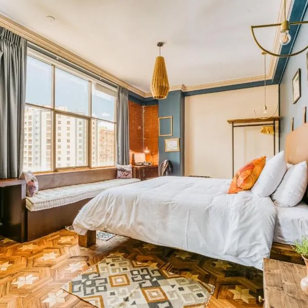 Martí, Hotel in La Paz