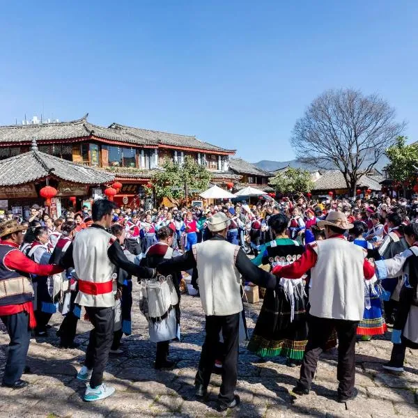 Yixiangqing Hotel-Lijiang Old Town، فندق في ليجيانغ