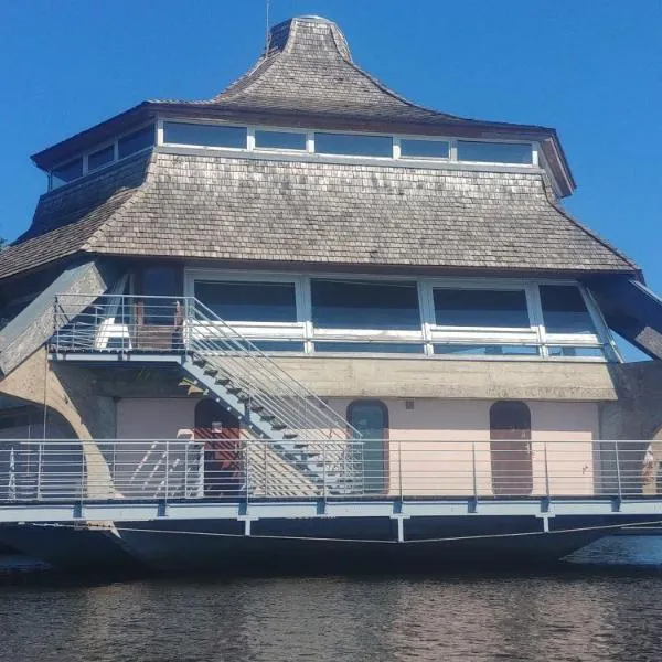 Activital lacs des Settons - Chambres Cabine, hotel v destinácii Montsauche