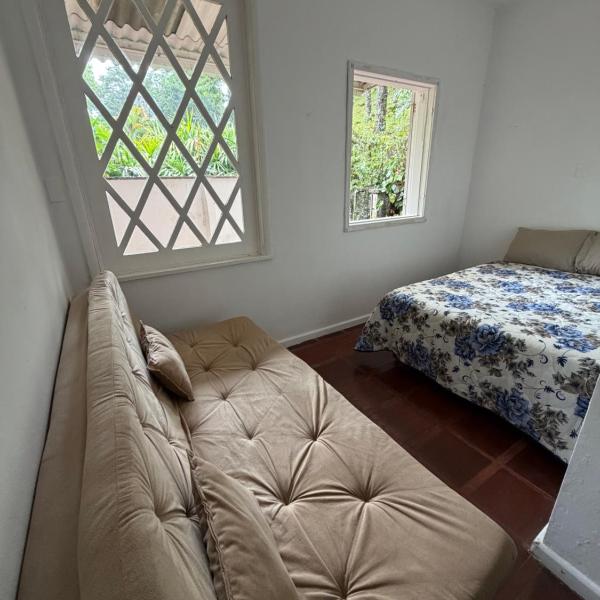 Casa Pedra Bonita a 10 minutos de Itaipava - Foto 2