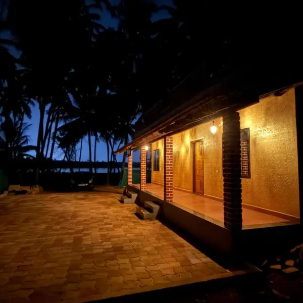 Suraksha Homestay, hotel a Malpe