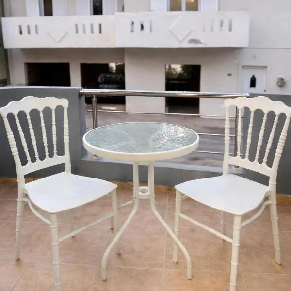 Olympion 13 B, hotel di Yiofirákia