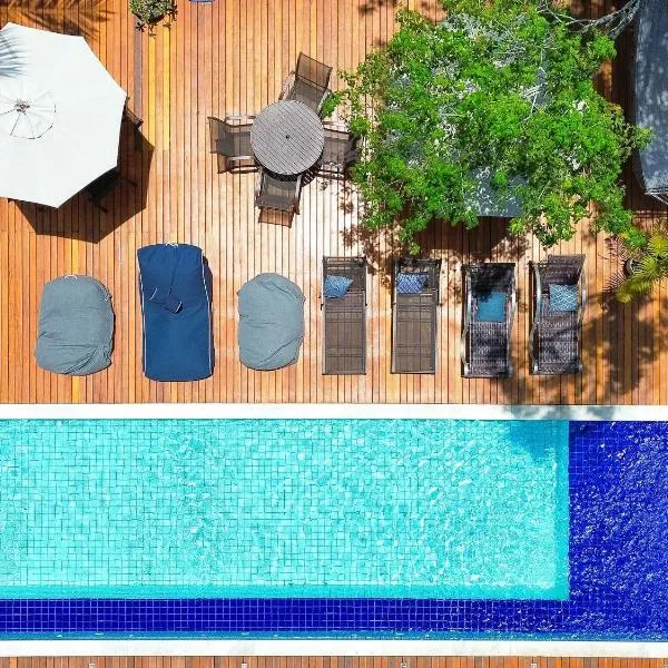 Villa Maritaca Condomínio de 4 Casas de Locação por Temporada de Alto Padrão com SPA, ξενοδοχείο σε Arraial d'Ajuda