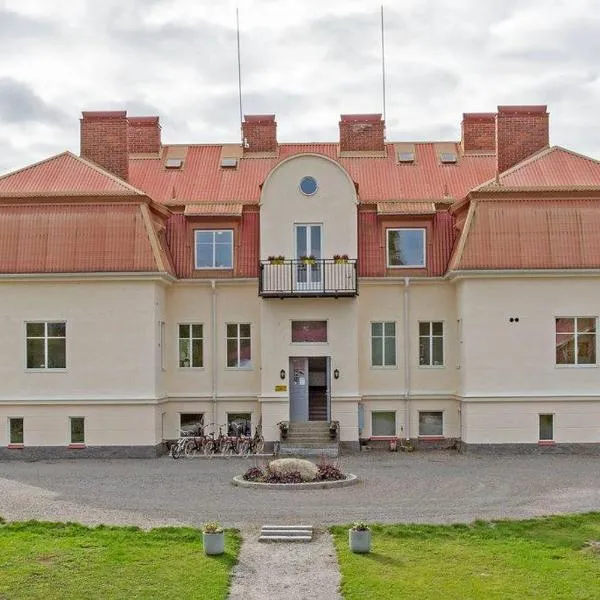 Norrfly Herrgård, hotel in Segersta