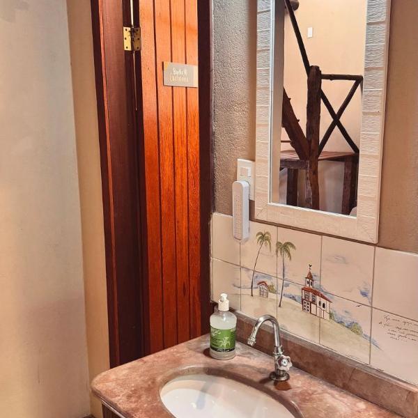 Casa aconchegante com lindo jardim e gramado - Foto 3