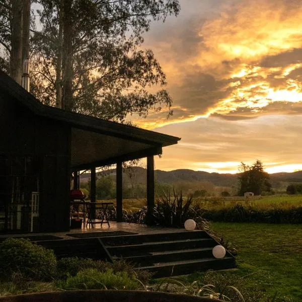 Fiery Peak Eco-Retreat with Stargazing & Hot tub, khách sạn ở Geraldine