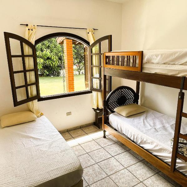 Casa Veraneio com Piscina e Churrasqueira, Atibaia - Foto 2