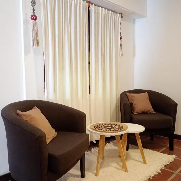 Oro y Miel en pleno centro de Chascomús, hotel v mestu Chascomús