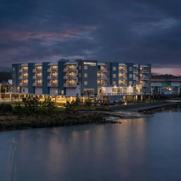 Residence Inn by Marriott Navarre Waterfront, hotel in Navarre